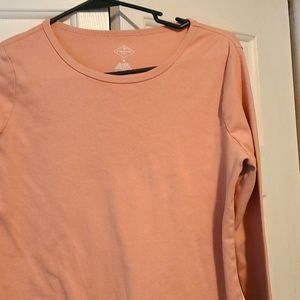 Peach colored tee